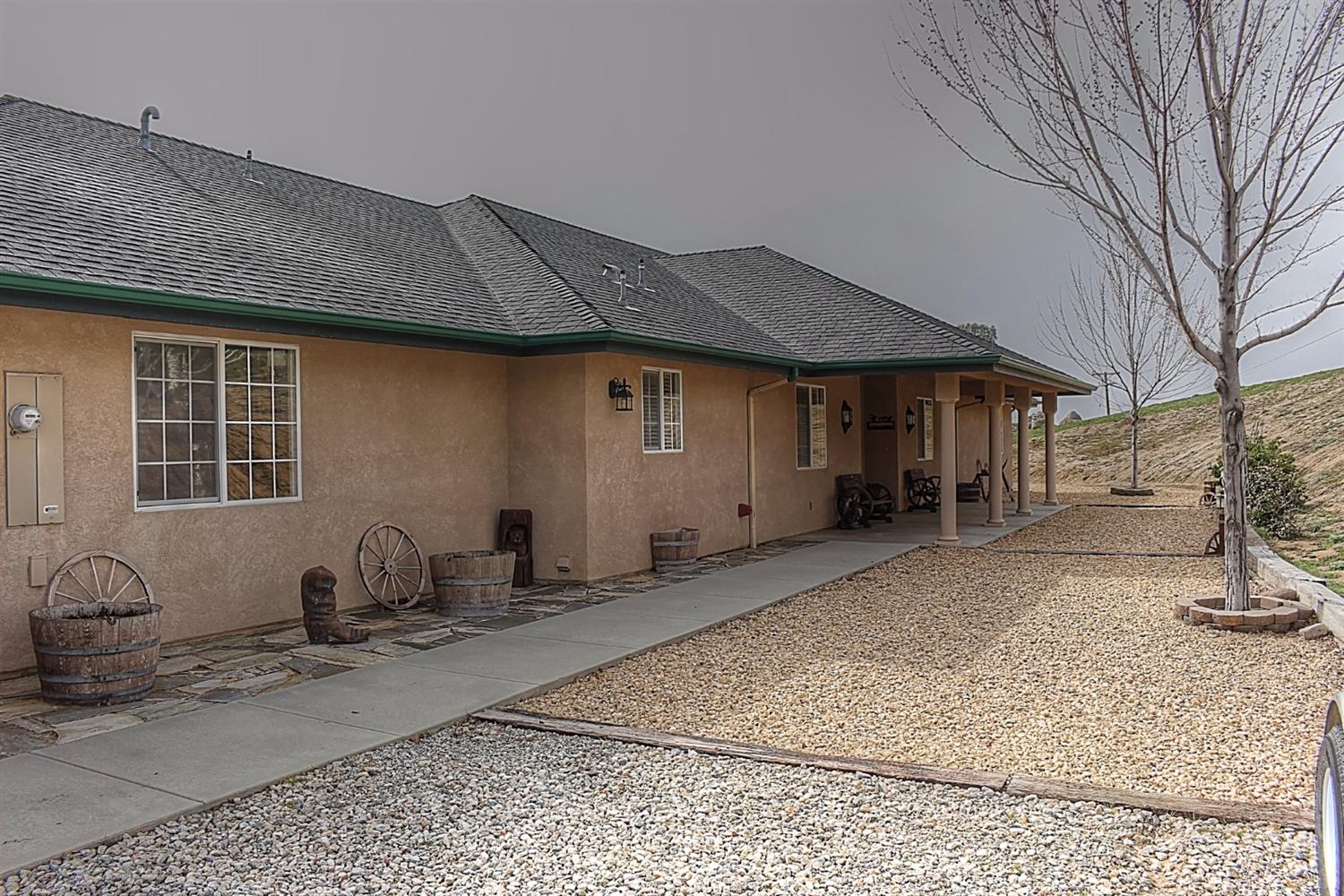 26750 Skyline Drive, Tehachapi, CA 93561