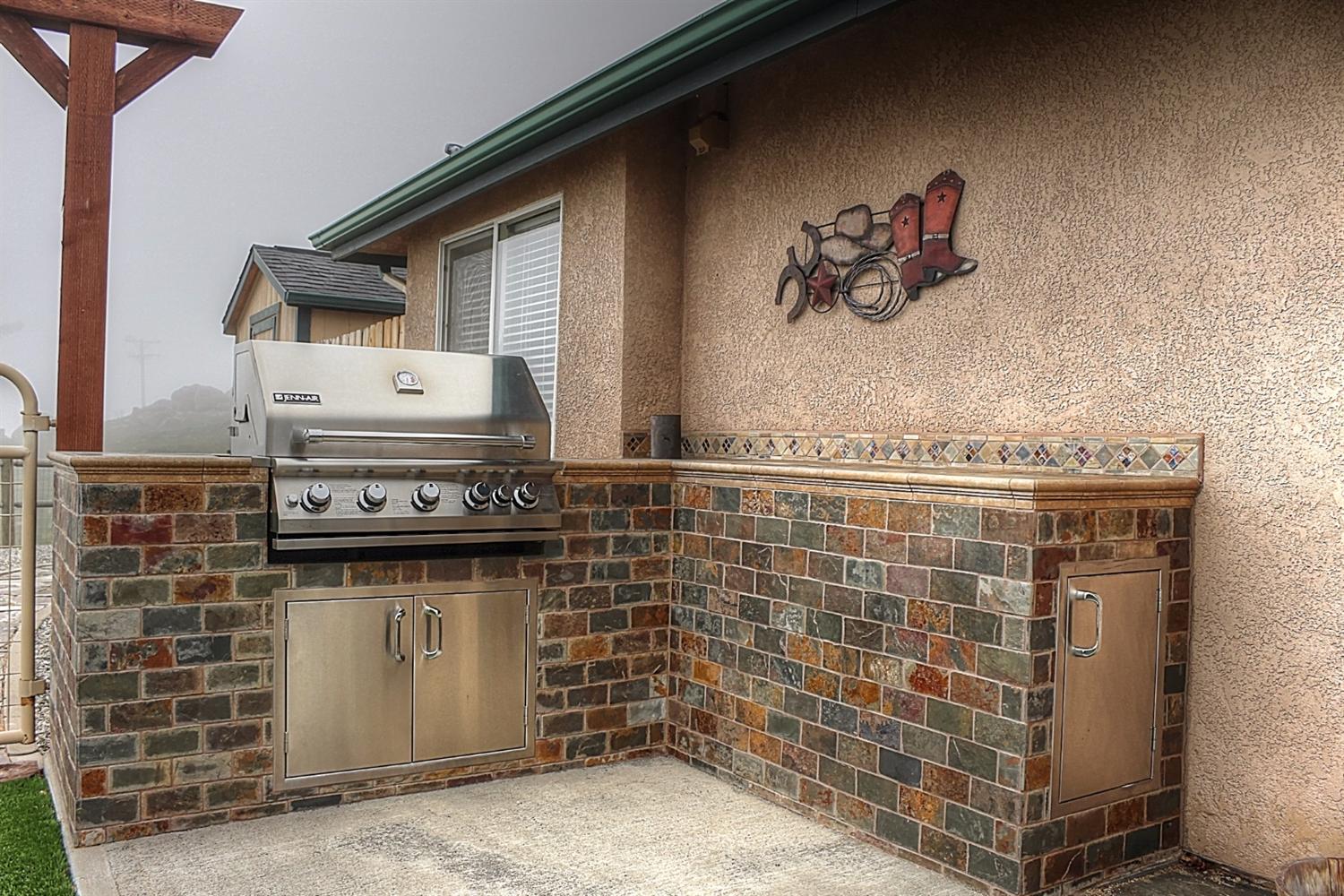 26750 Skyline Drive, Tehachapi, CA 93561