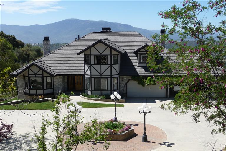 24070 Jacaranda Drive, Tehachapi, CA 93561