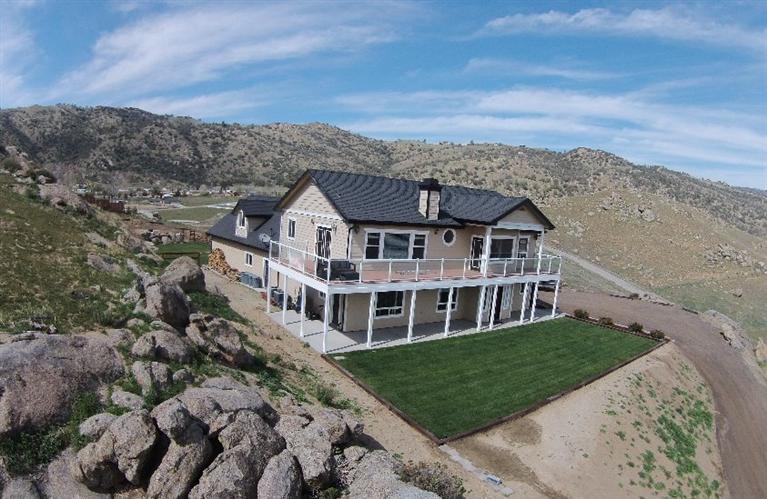 21050 Mount Place, Tehachapi, CA 93561