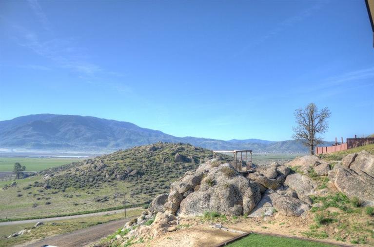 21050 Mount Place, Tehachapi, CA 93561