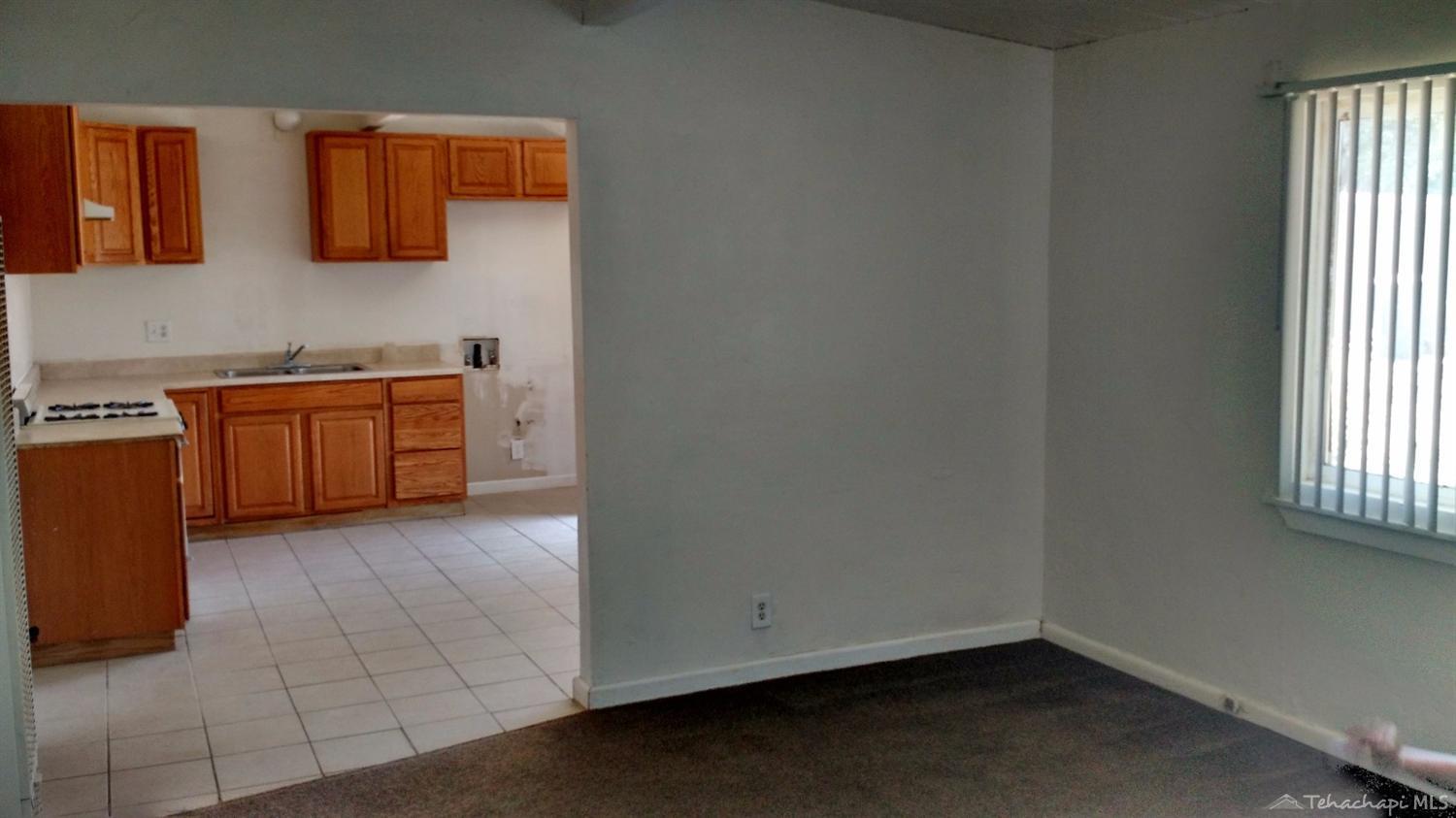 823 Aspen Drive, Tehachapi, CA 93561