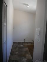 9920 Pine Grove Dr, Tehachapi, CA 93561
