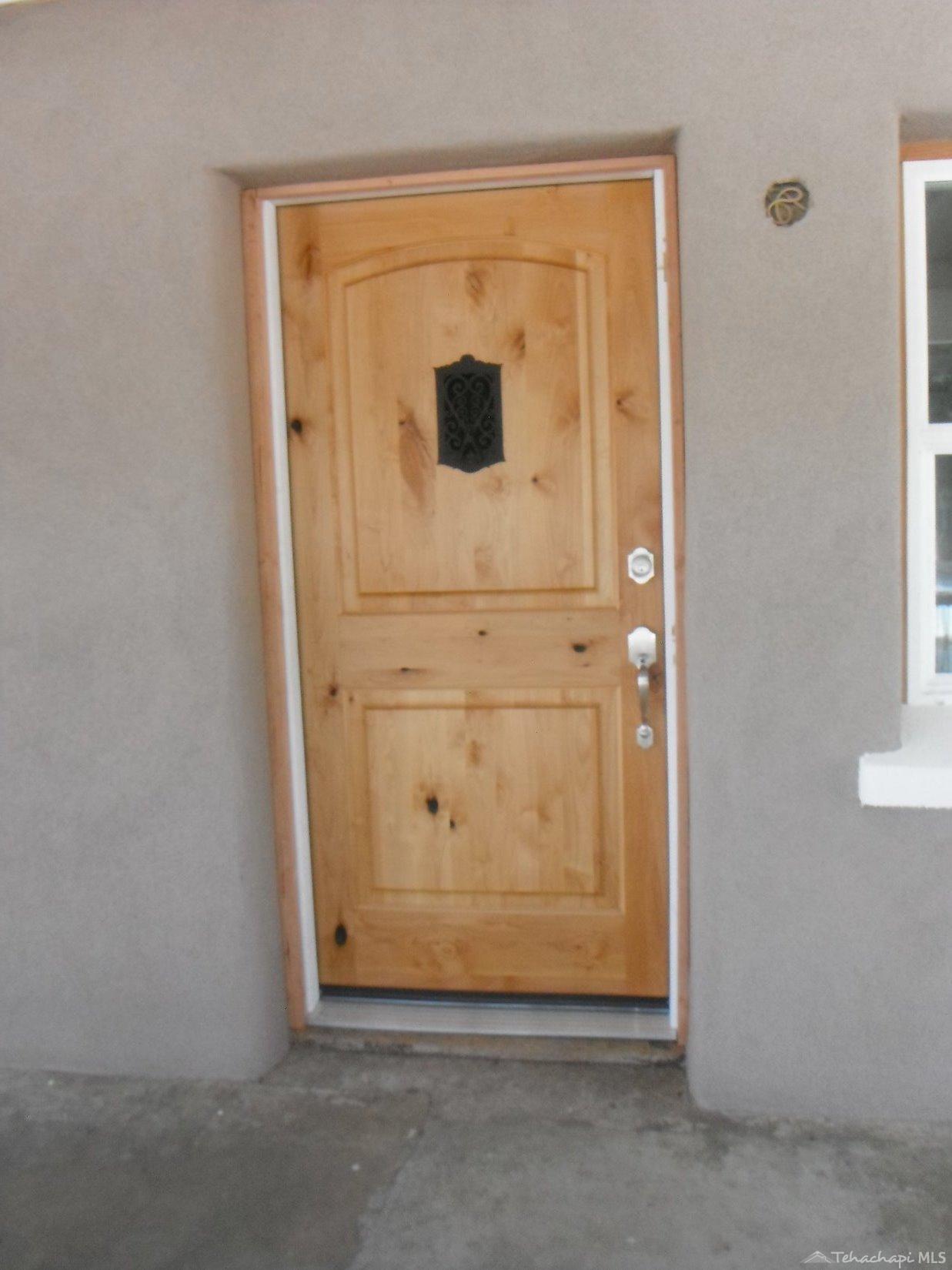 228 East F Street, Tehachapi, CA 93561