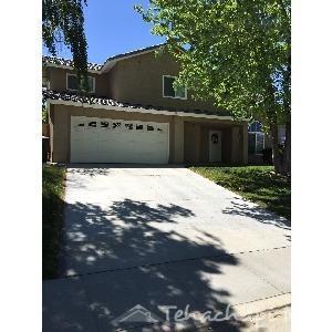 813 Elm Street, Tehachapi, CA 93561