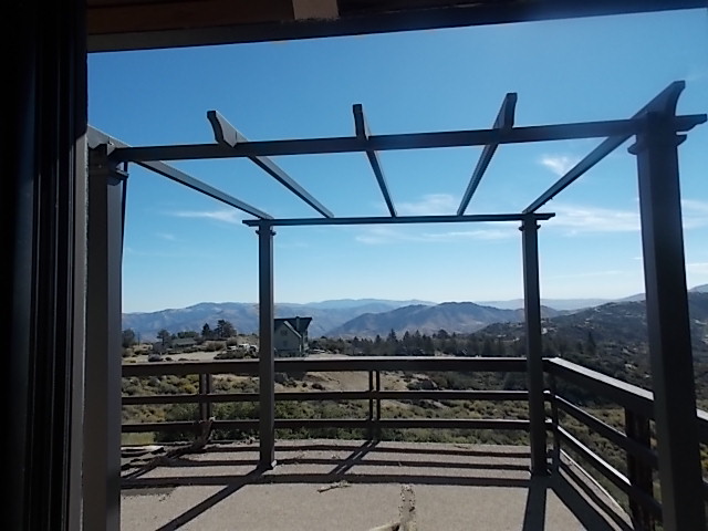 27000 Stirrup WayTehachapi, CA, 93561Kern County