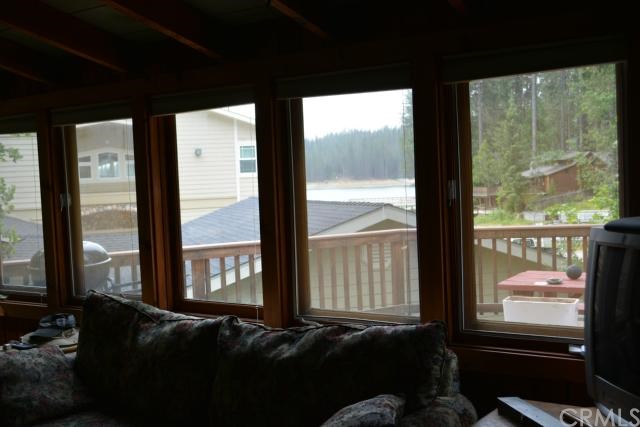 39095 Pier 12, Bass Lake, CA 93604