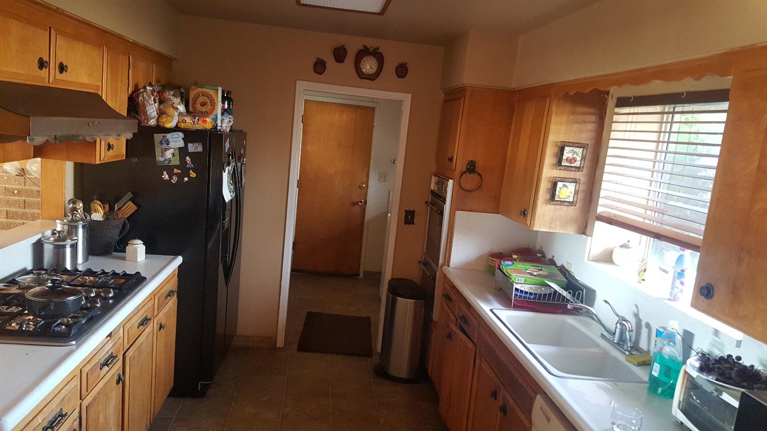 13565 South Oak Avenue, Caruthers, CA 93609