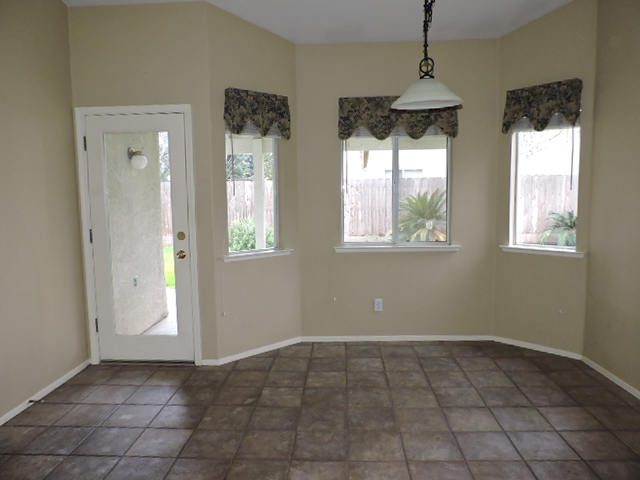 2736 Roberts AveClovis, CA, 93611Fresno County