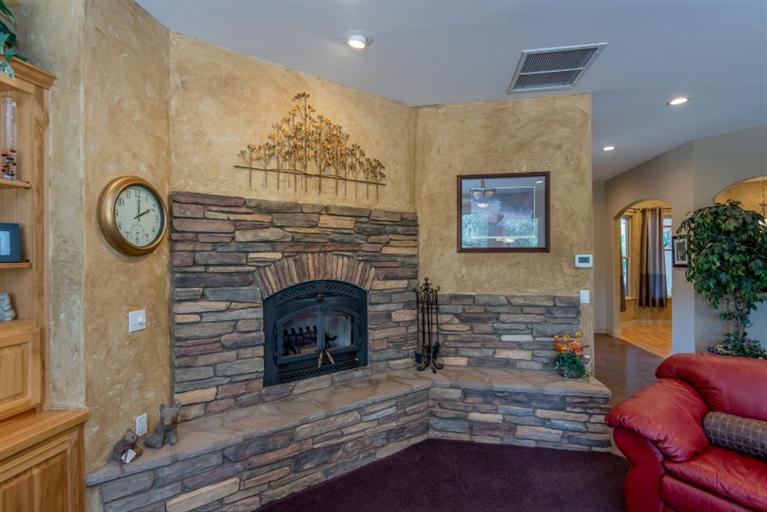 47298 Sunshine Terrace Drive, Coarsegold, CA 93614