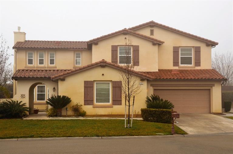 4163 North Newport Bay, Clovis, CA 93619
