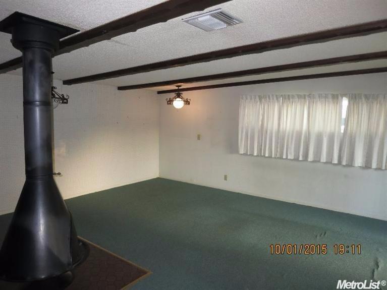 914Granada Cir, Los Banos, CA 93635