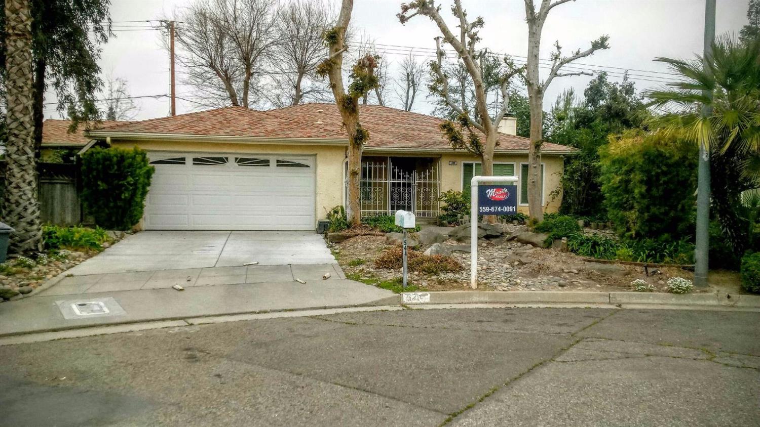 544 Autumn Court, Madera, CA 93637