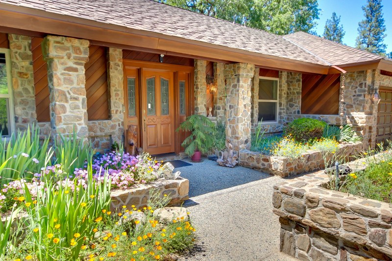 46116 River View Dr, Oakhurst, United States 93644
