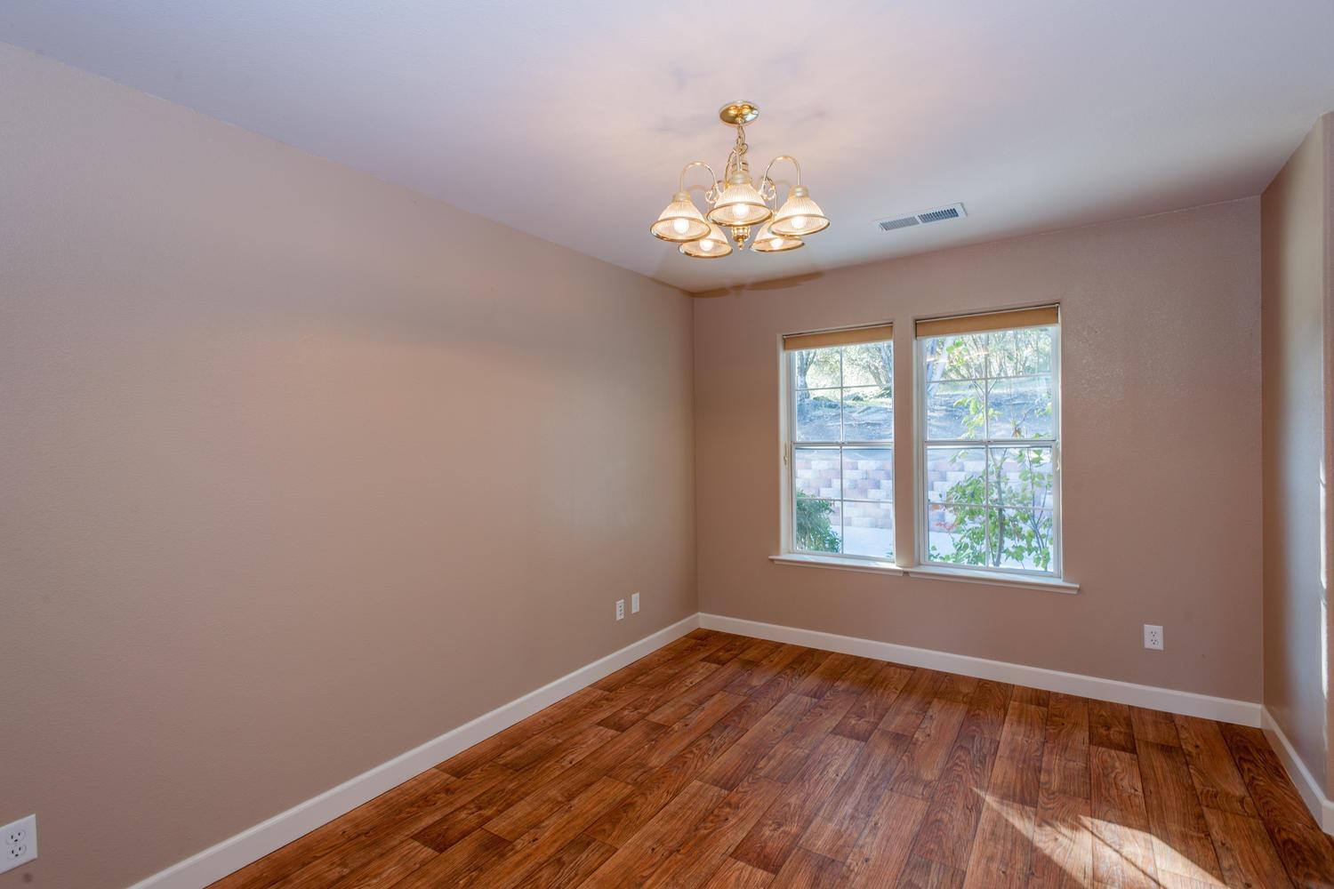 46283 Vista Del Rio Drive, Oakhurst, CA 93644