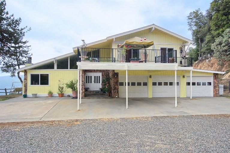 39570 Oak Ridge Drive