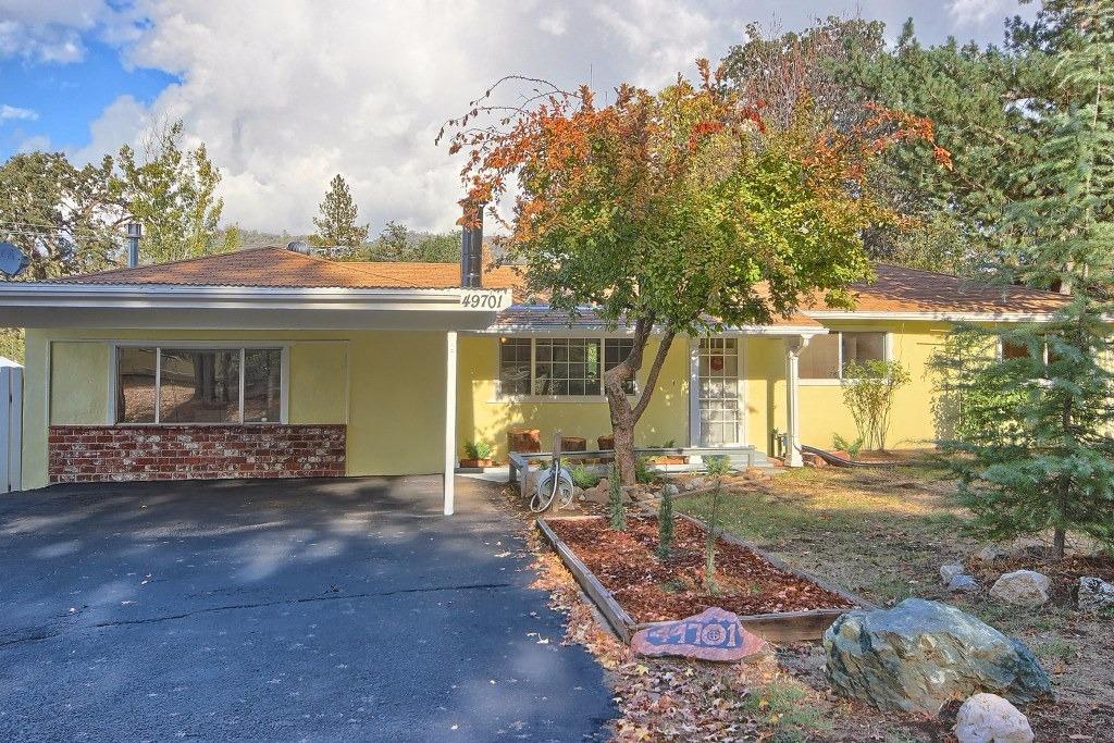 49701 Canoga Dr