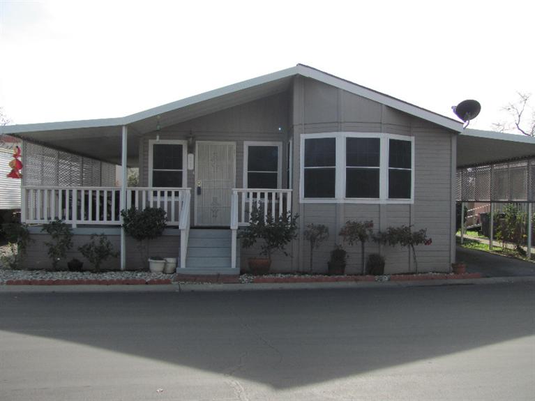 105 W Herndon Ave