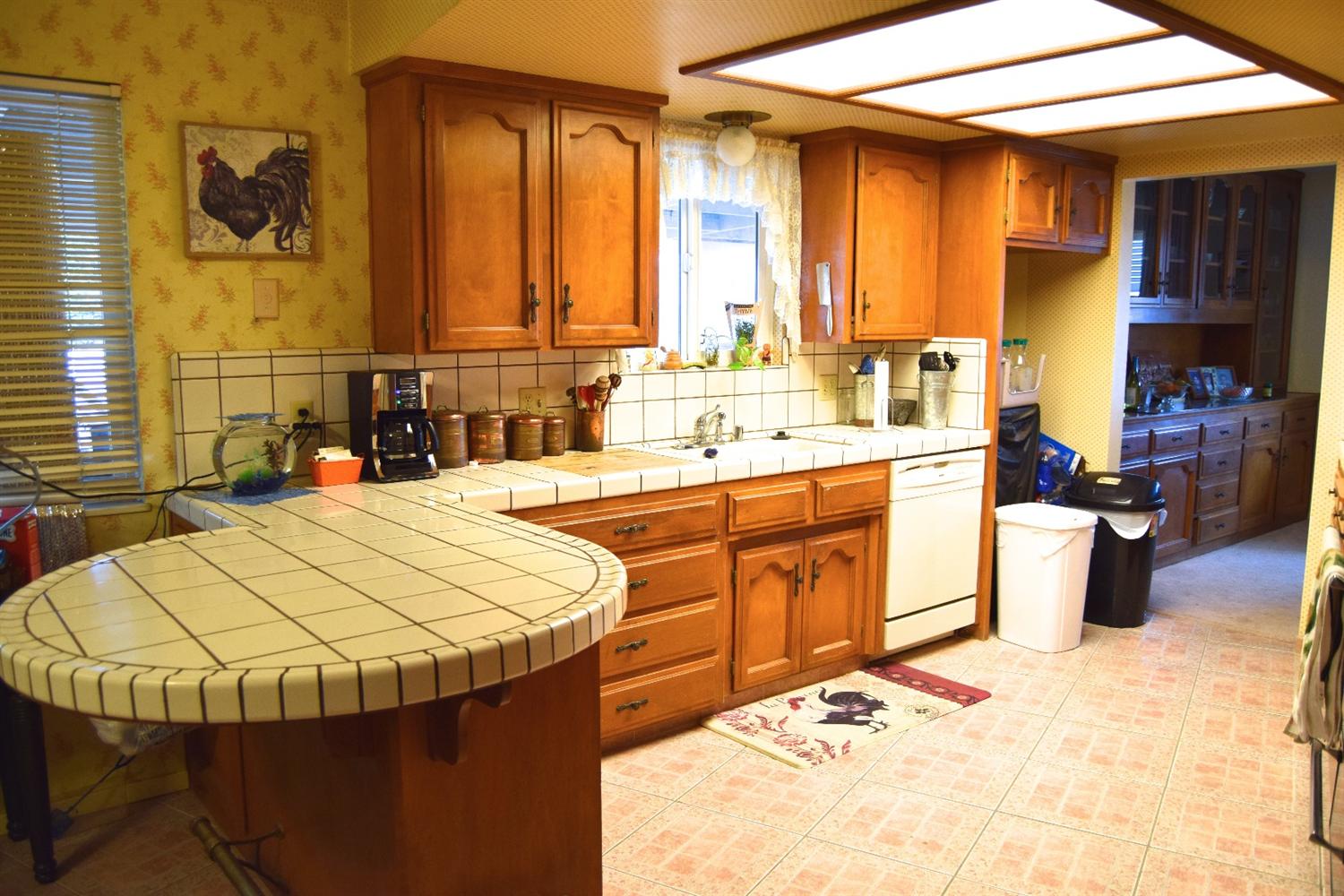 22304 East Parlier Avenue, Reedley, CA 93654
