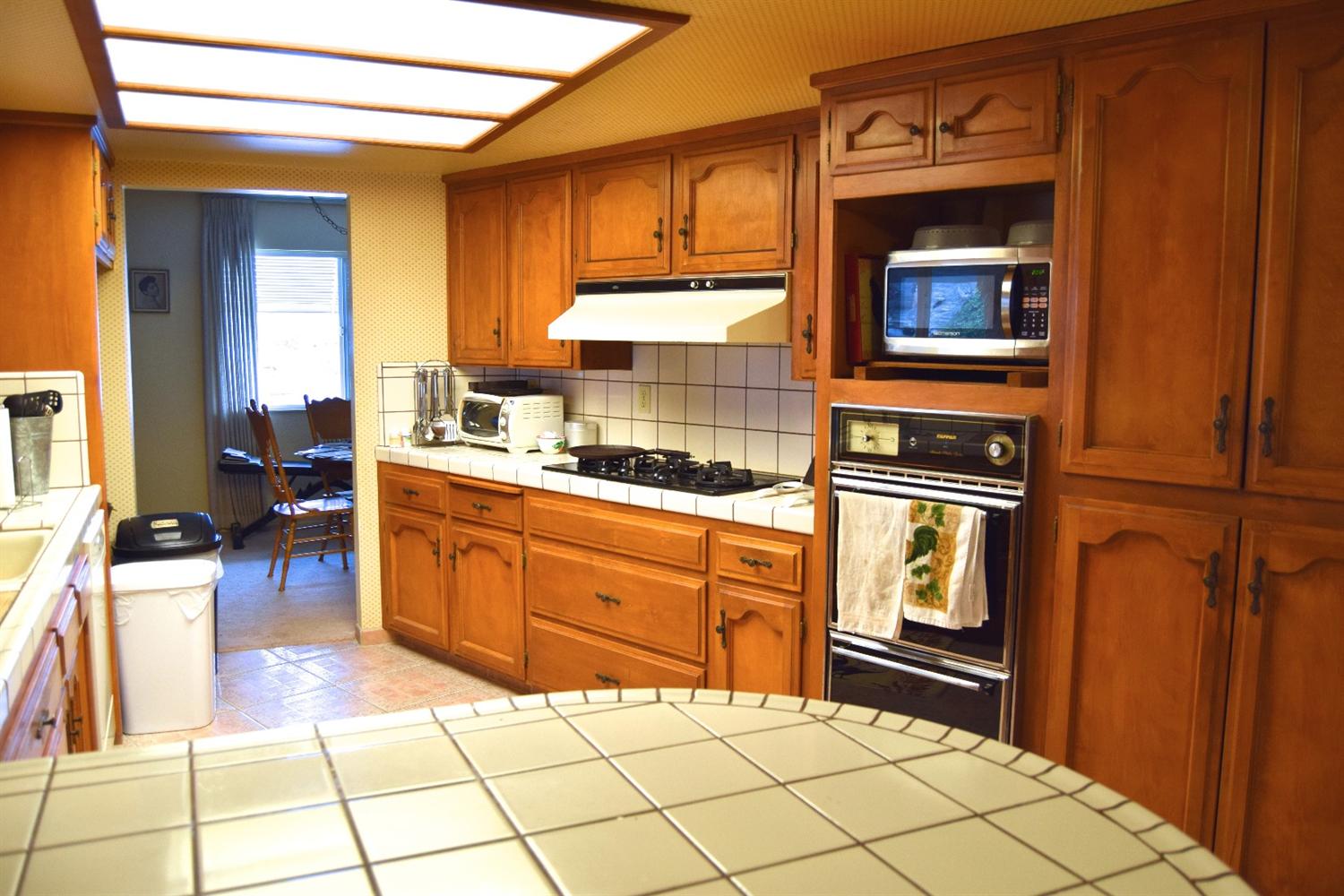 22304 East Parlier Avenue, Reedley, CA 93654
