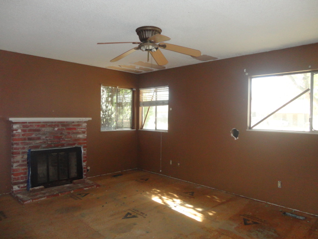 1175 N Frankwood AveReedley, CA, 93654Fresno County