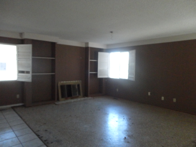 1175 N Frankwood AveReedley, CA, 93654Fresno County