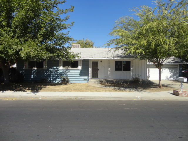 1220 E Cypress AveReedley, CA, 93654Fresno County