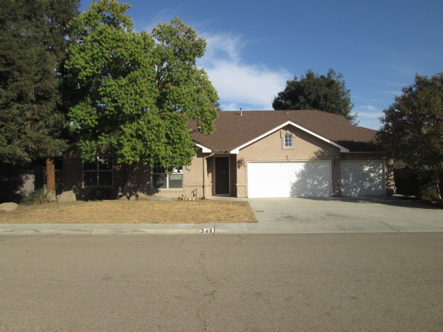 348 Willow Glenn DrReedley, CA, 93654Fresno County