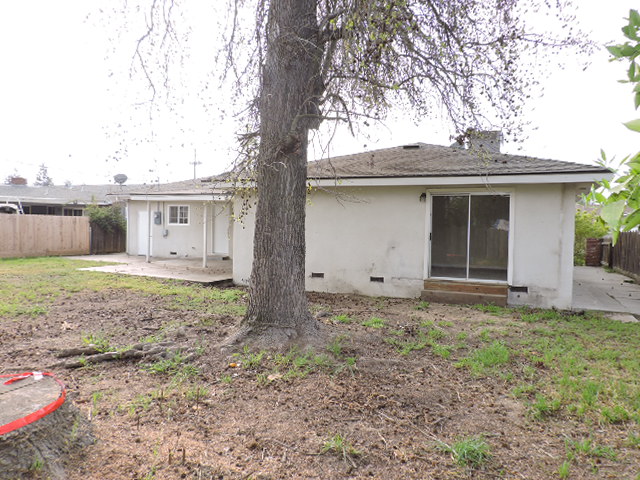 2012 Northhill StreSelma, CA, 93662Fresno County