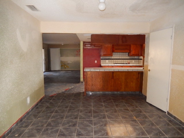 1031 S Archie AveFresno, CA, 93702Fresno County