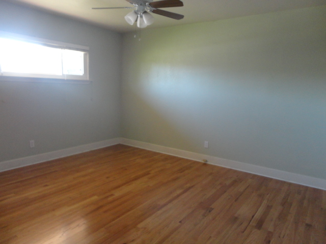 2711 E Simpson AveFresno, CA, 93703Fresno County