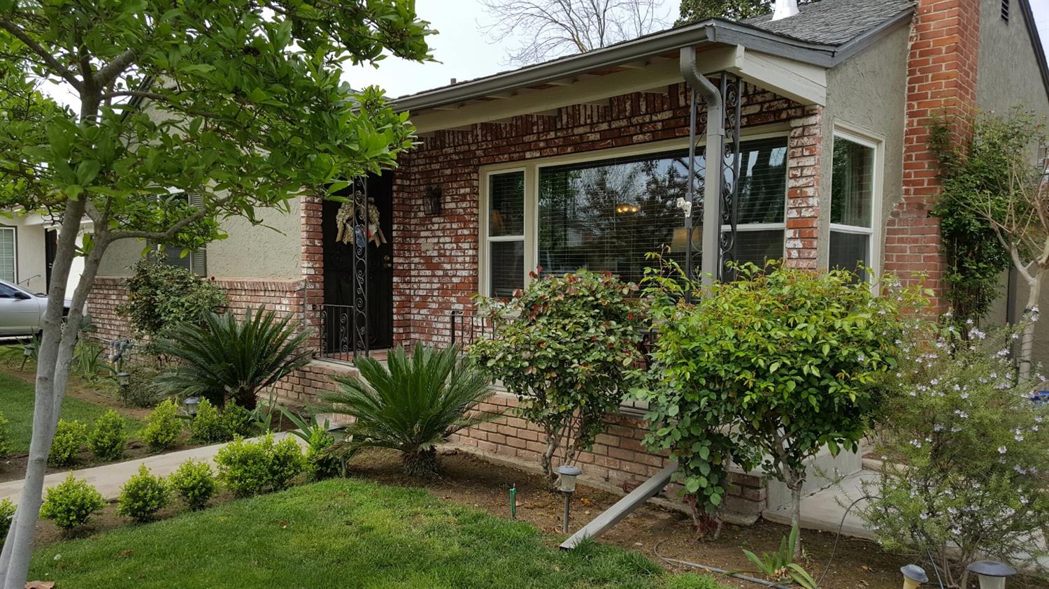 65 East Garland Avenue, Fresno, CA 93704