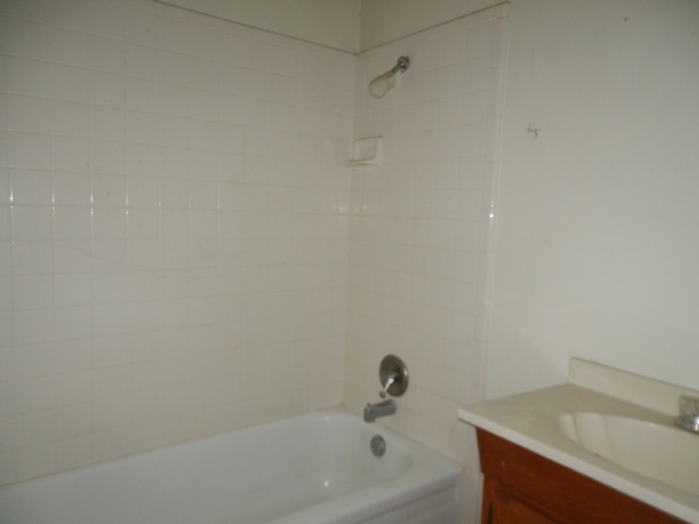 4827 N Hughes AveFresno, CA, 93705Fresno County