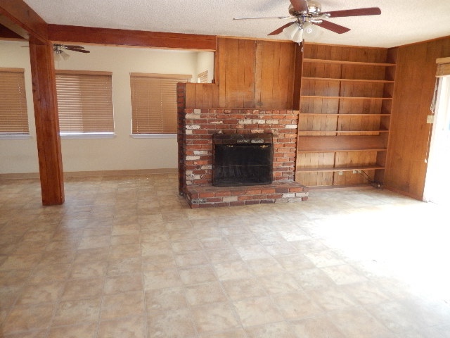 5631 N Anna StFresno, CA, 93710Fresno County