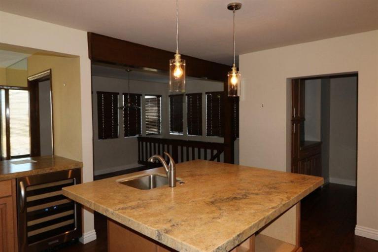 7560 North Valentine Avenue, Fresno, CA 93711