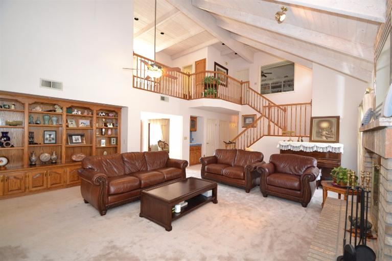 474 West Hagler Avenue, Fresno, CA 93711