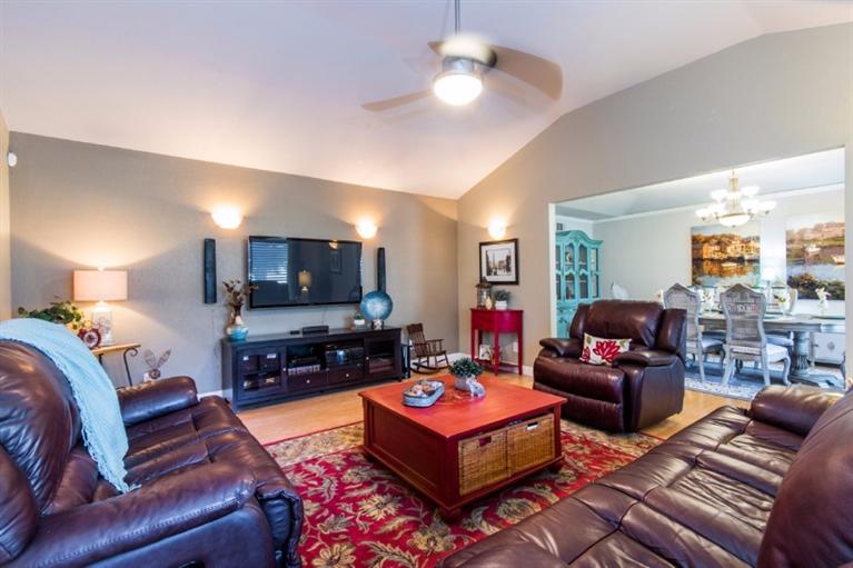 2675 West Tenaya Way, Fresno, CA 93711
