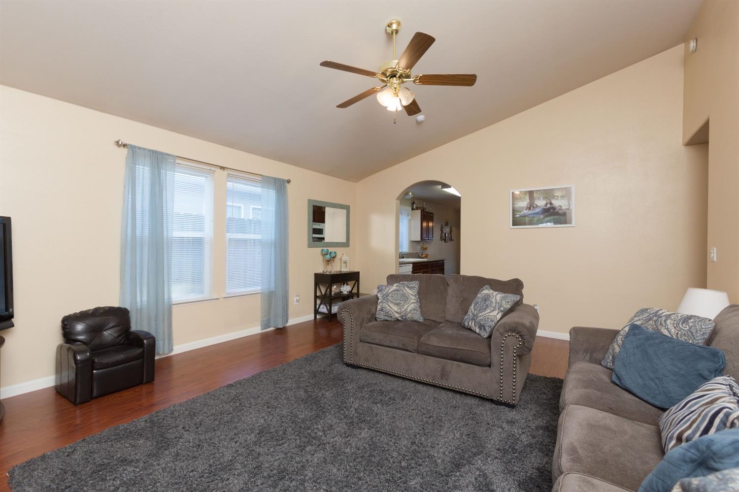 3551 W Michigan Ave, Fresno, CA 93722