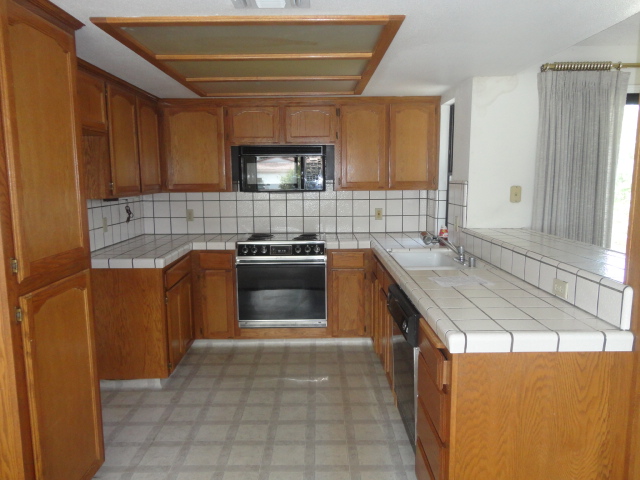 6556 N Tracy AveFresno, CA, 93722Fresno County