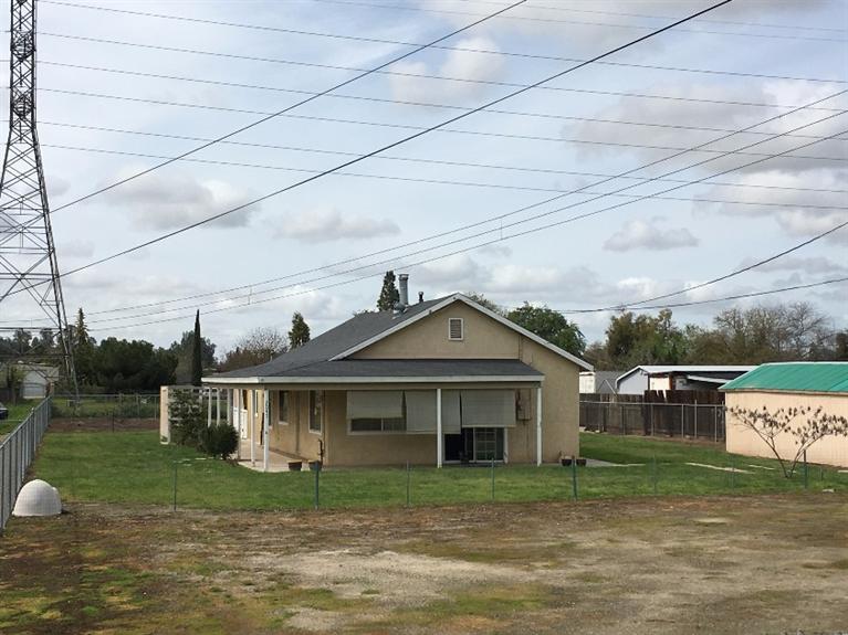5878 West Mckinley Avenue, Fresno, CA 93722