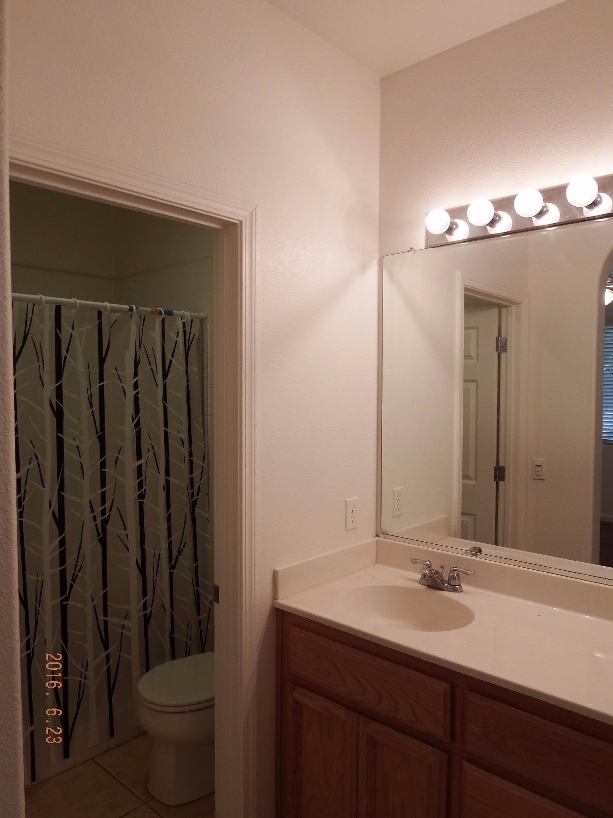 4641 West Javier Way, Fresno, CA 93722