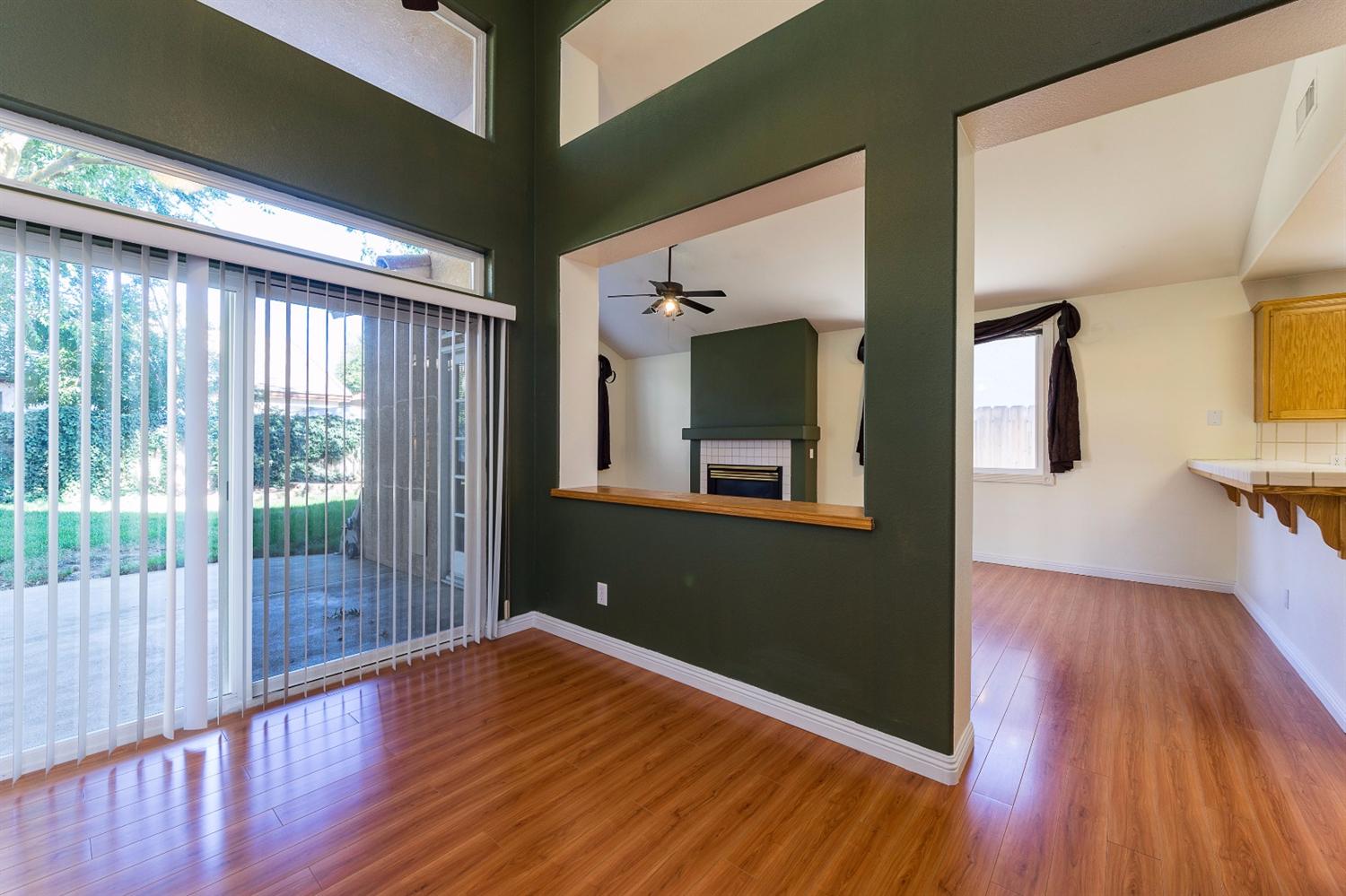 7351 N Bain Ave, Fresno, CA 93722