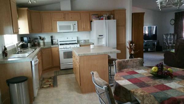 Willows Mobile Home Park 2575 S. Willow Sp. 64Fresno, CA 93725