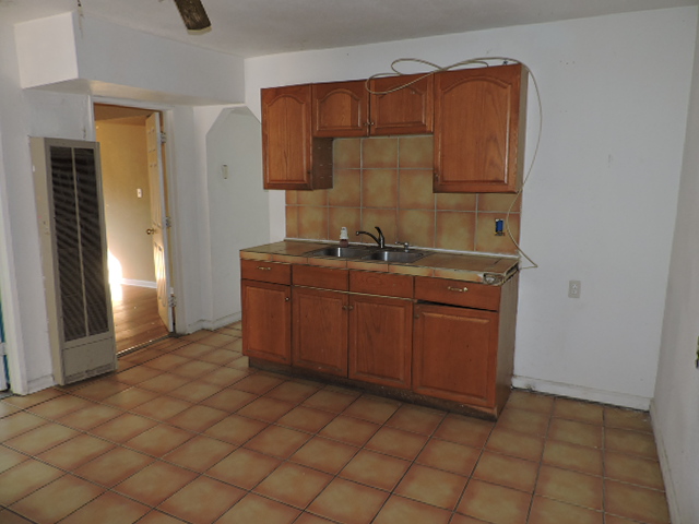 3542 S Frank AveFresno, CA, 93725Fresno County