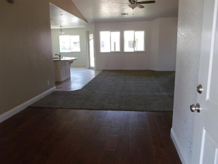 4560 North Cedar Avenue, Fresno, CA 93726