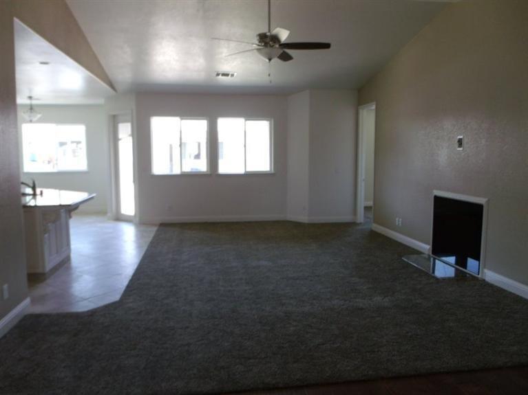4560 North Cedar Avenue, Fresno, CA 93726