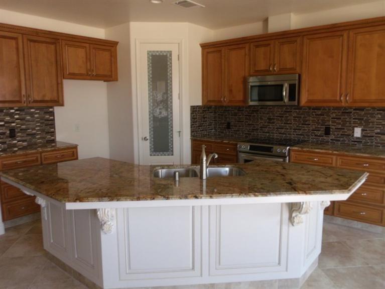 4560 North Cedar Avenue, Fresno, CA 93726