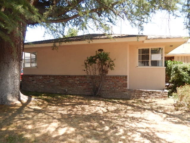 3728 N Howard AvenueFresno, CA, 93726Fresno County