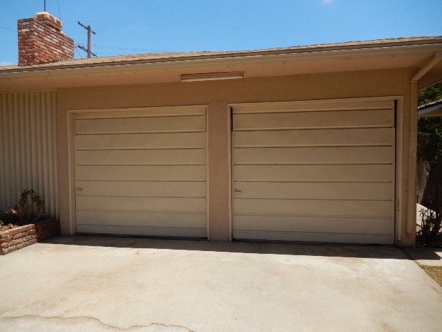 3728 N Howard AvenueFresno, CA, 93726Fresno County
