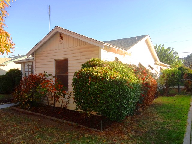 4828 E Mckenzie AvenueFresno, CA, 93727Fresno County